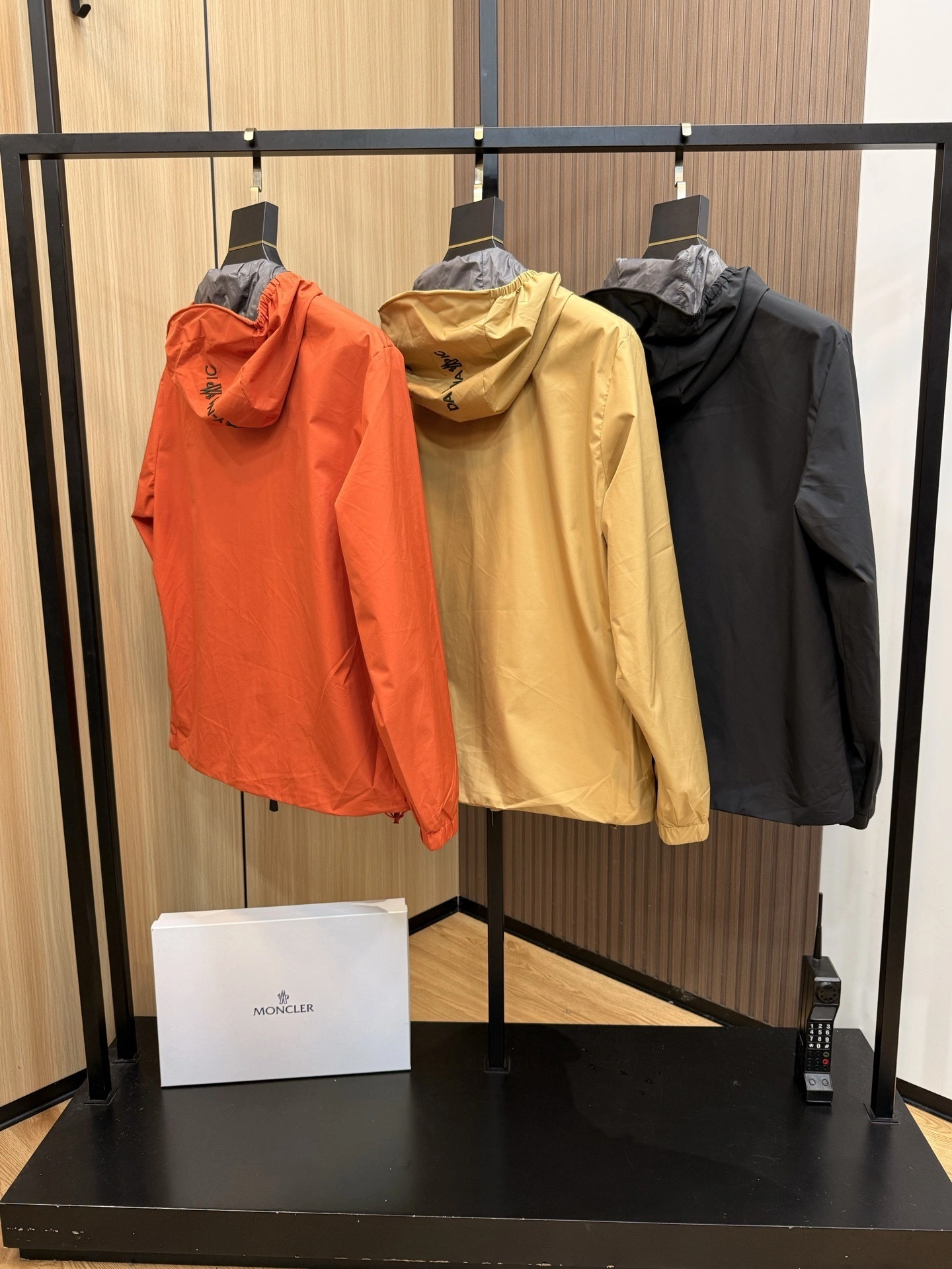 wg.luxury-- 7o9385r 3colour item: E-F443J1635-3H